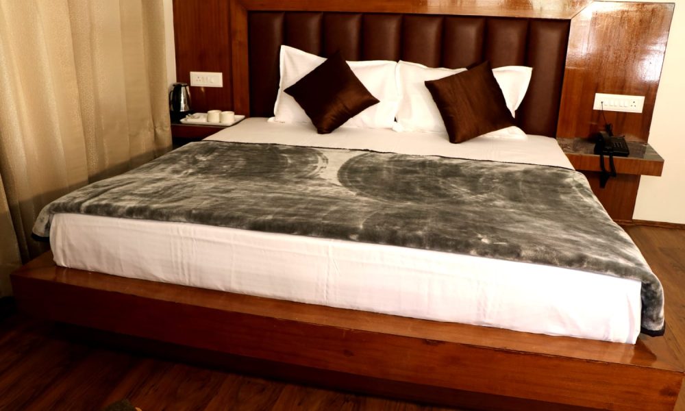 WhatsApp Image 2023-12-06 at 6.23.28 PM