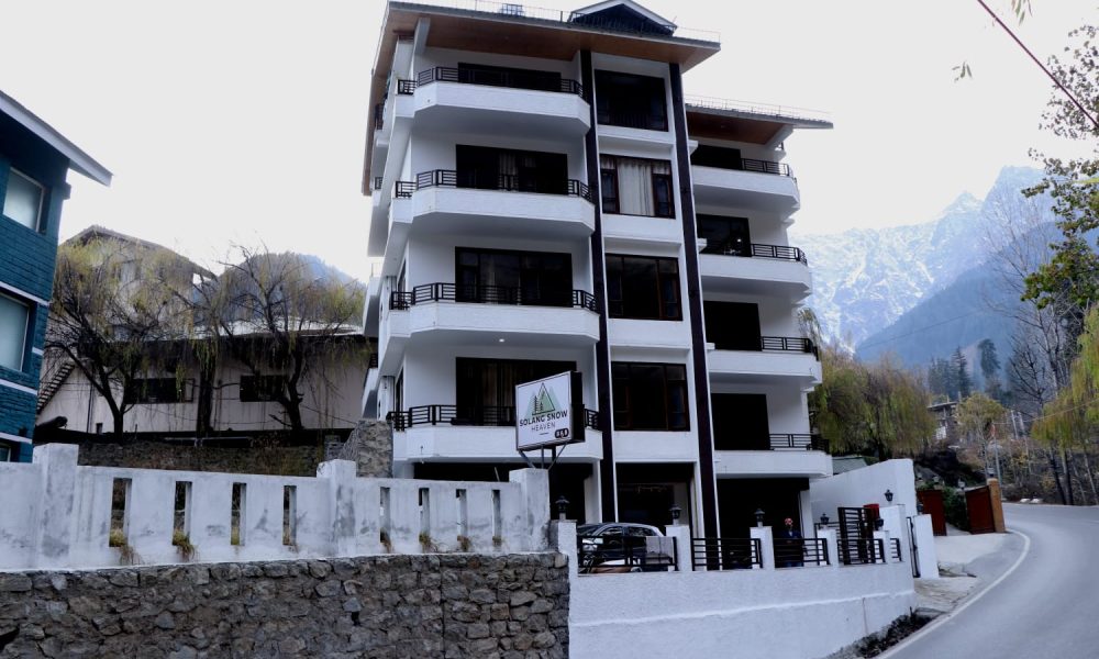 WhatsApp Image 2023-12-06 at 6.23.30 PM (5)